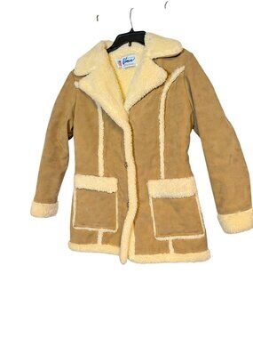 Vintage Womens Tan Suede Sherpa-Lined Coat With Large Pockets And Cozy Collar Ma